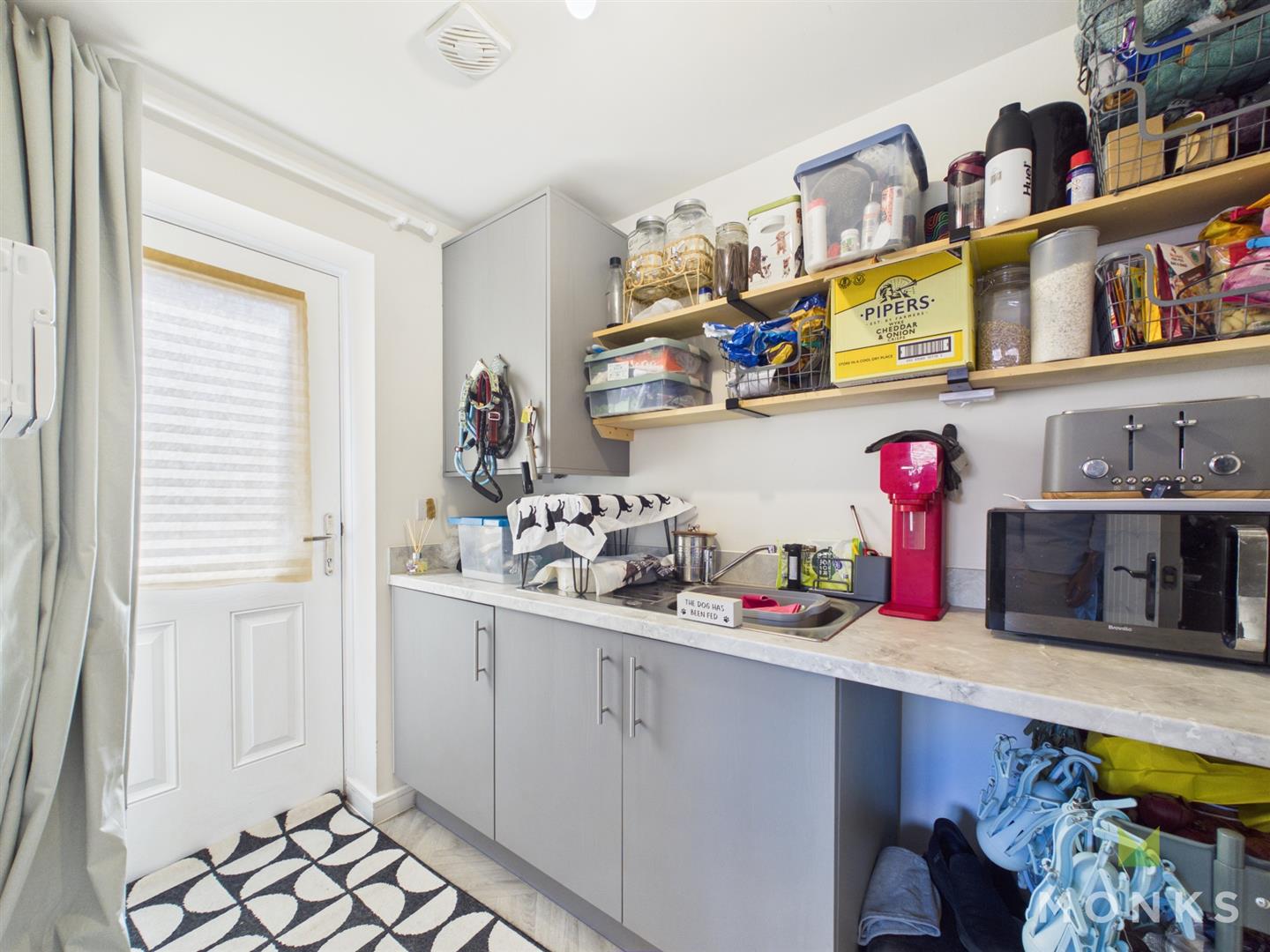 203 Holland Drive, Shrewsbury, SY2 5TU For Sale